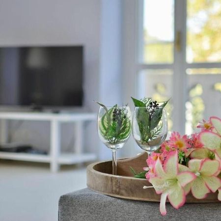 Bacone Liberty Olimpia Apartment Milan Luaran gambar
