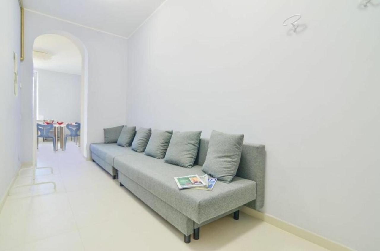 Bacone Liberty Olimpia Apartment Milan Luaran gambar