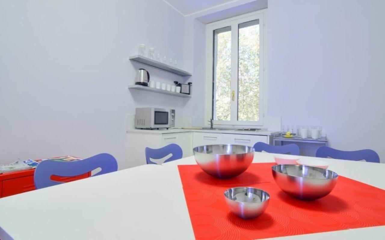 Bacone Liberty Olimpia Apartment Milan Luaran gambar